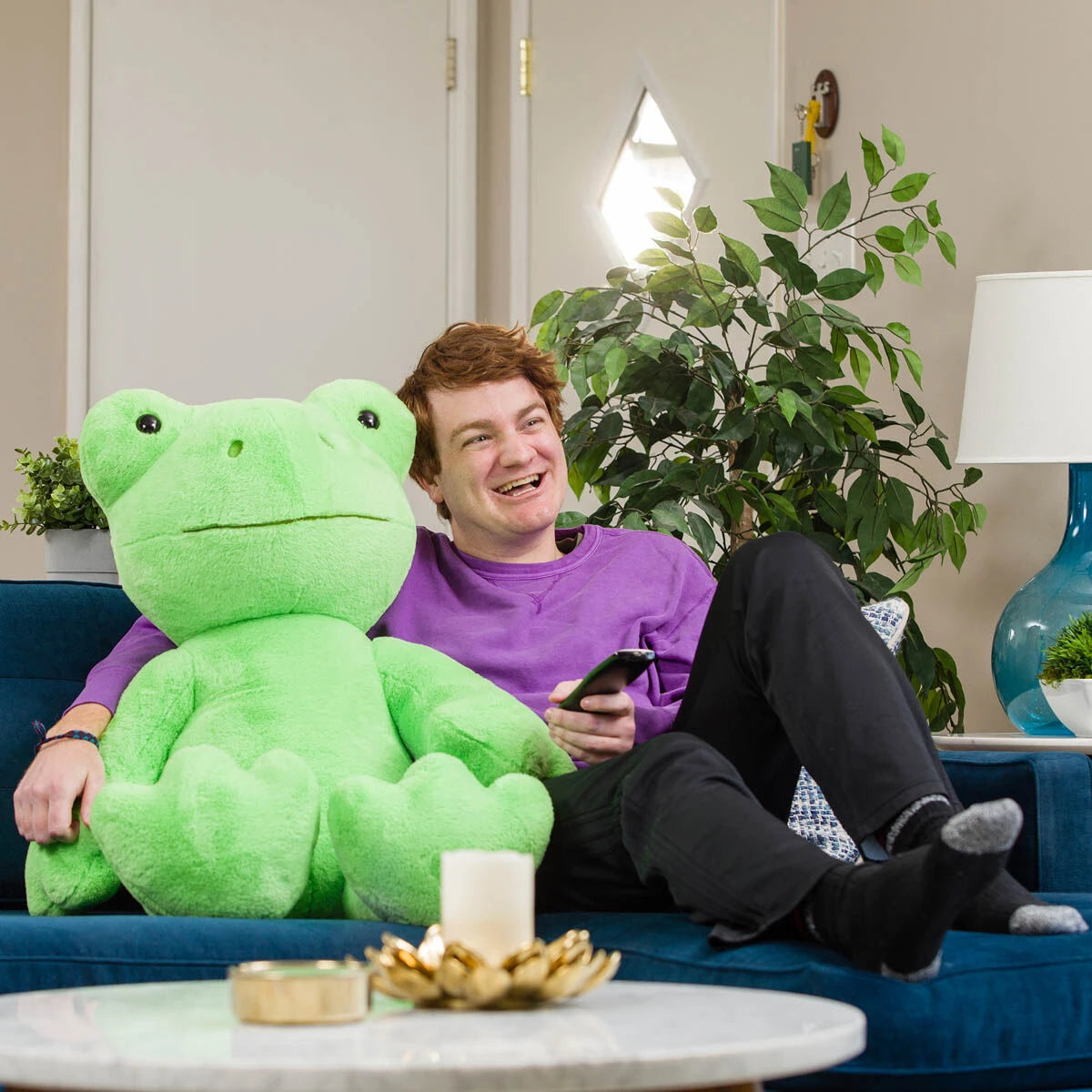 Giant Spring Green Frog Stuffed Animal | Build-A-Bear® - US 7148